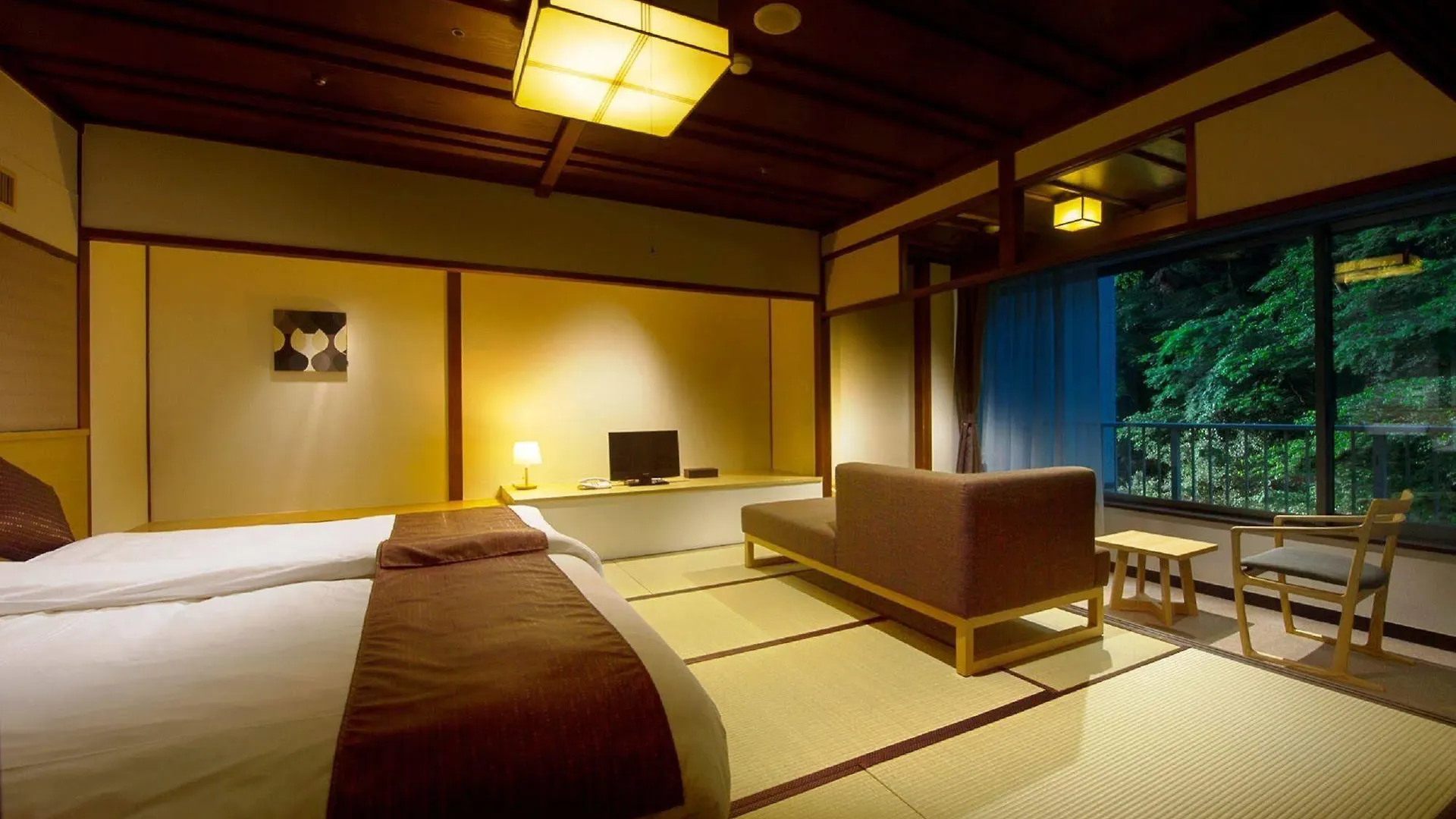 Hakone Pax Yoshino Hotel