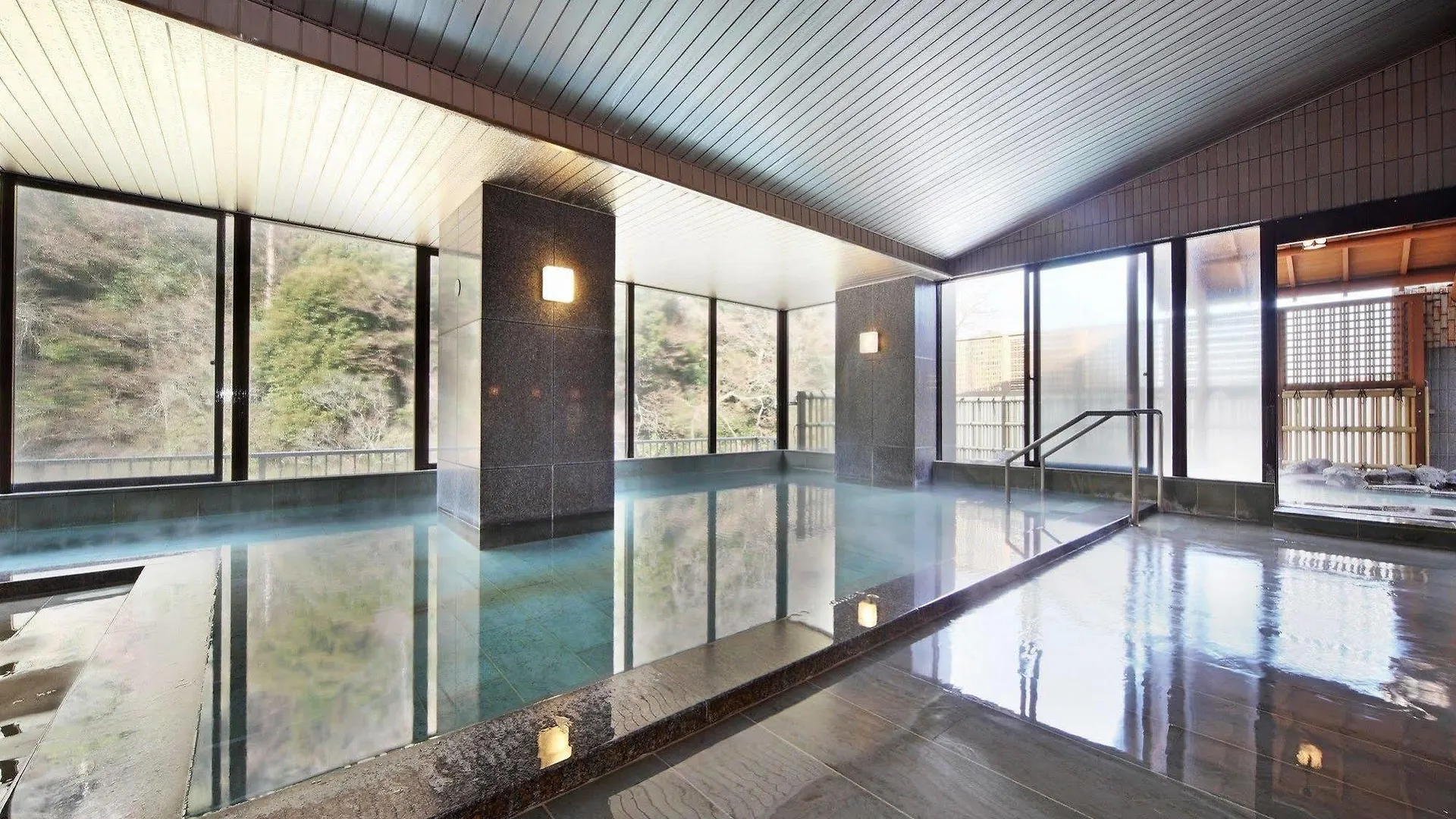 Hakone Pax Yoshino Hotel